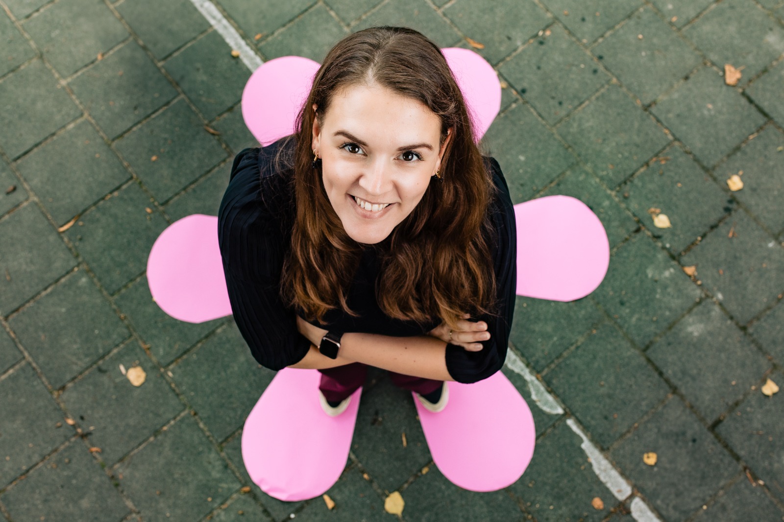 Dit is een foto van Linda van Overbeek, employer brandmanager tijdens de opnames voor MosaLira.